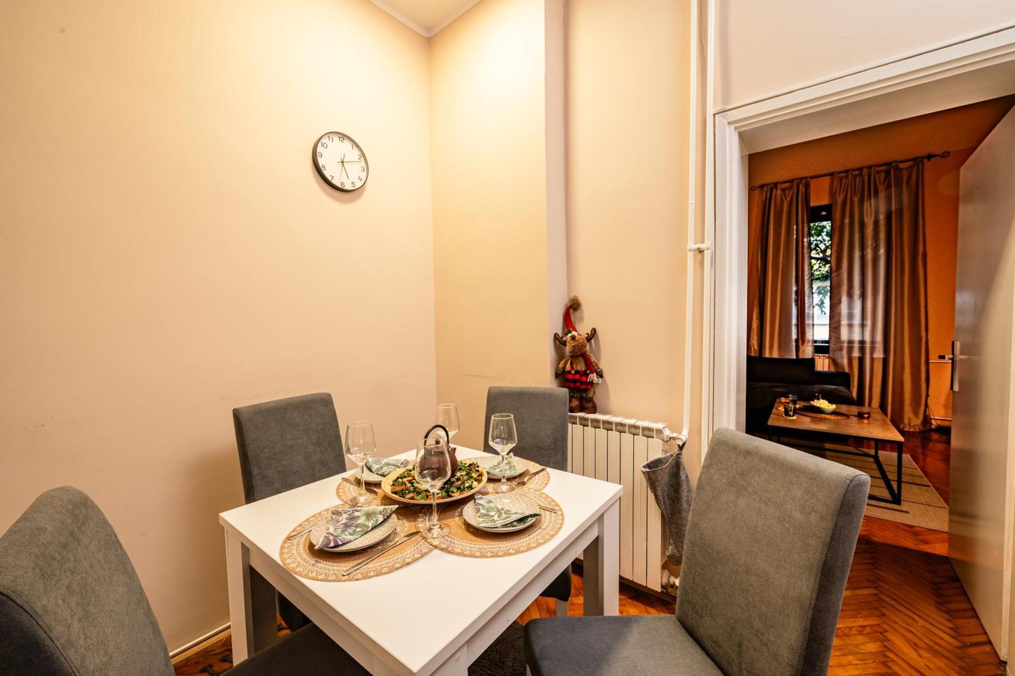 Cozy Apartment In City Center Belgrad Dış mekan fotoğraf